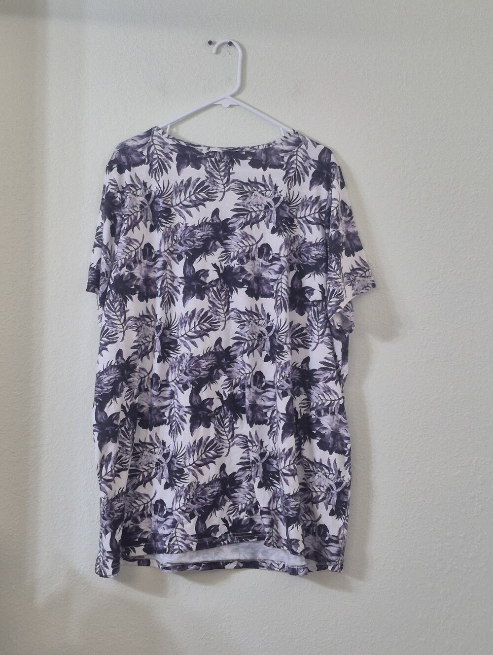 Woman Within Floral Scoop Neck Short Sleeve Top - Picture 2 of 2
